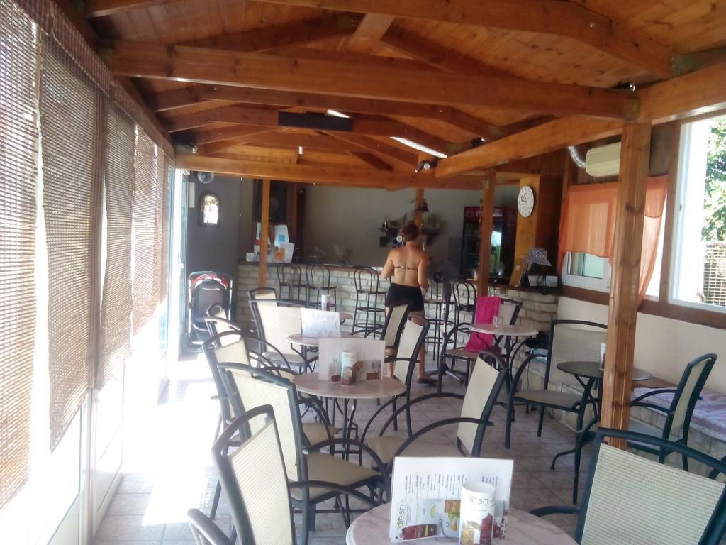 Marketos Apartments Svoronata Esterno foto