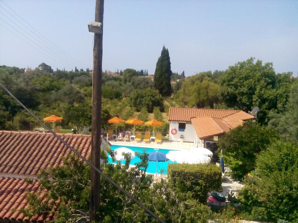Marketos Apartments Svoronata Esterno foto