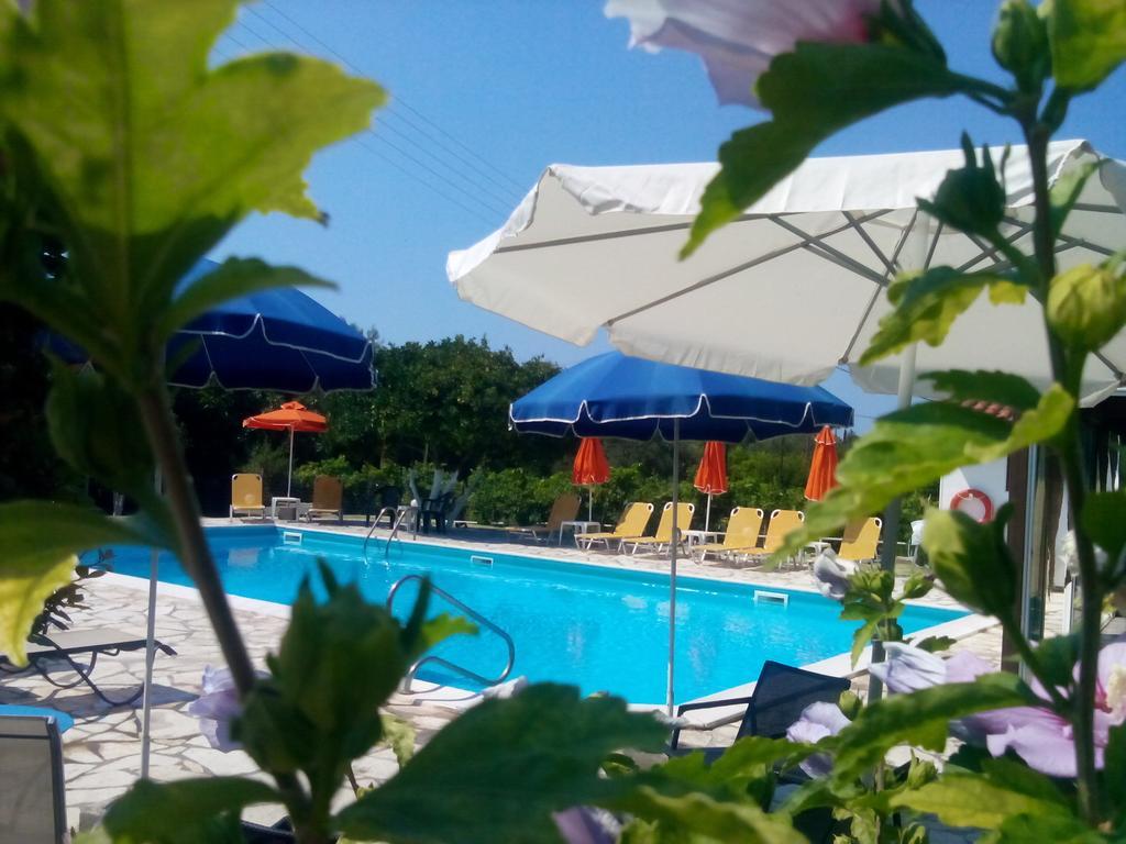 Marketos Apartments Svoronata Esterno foto