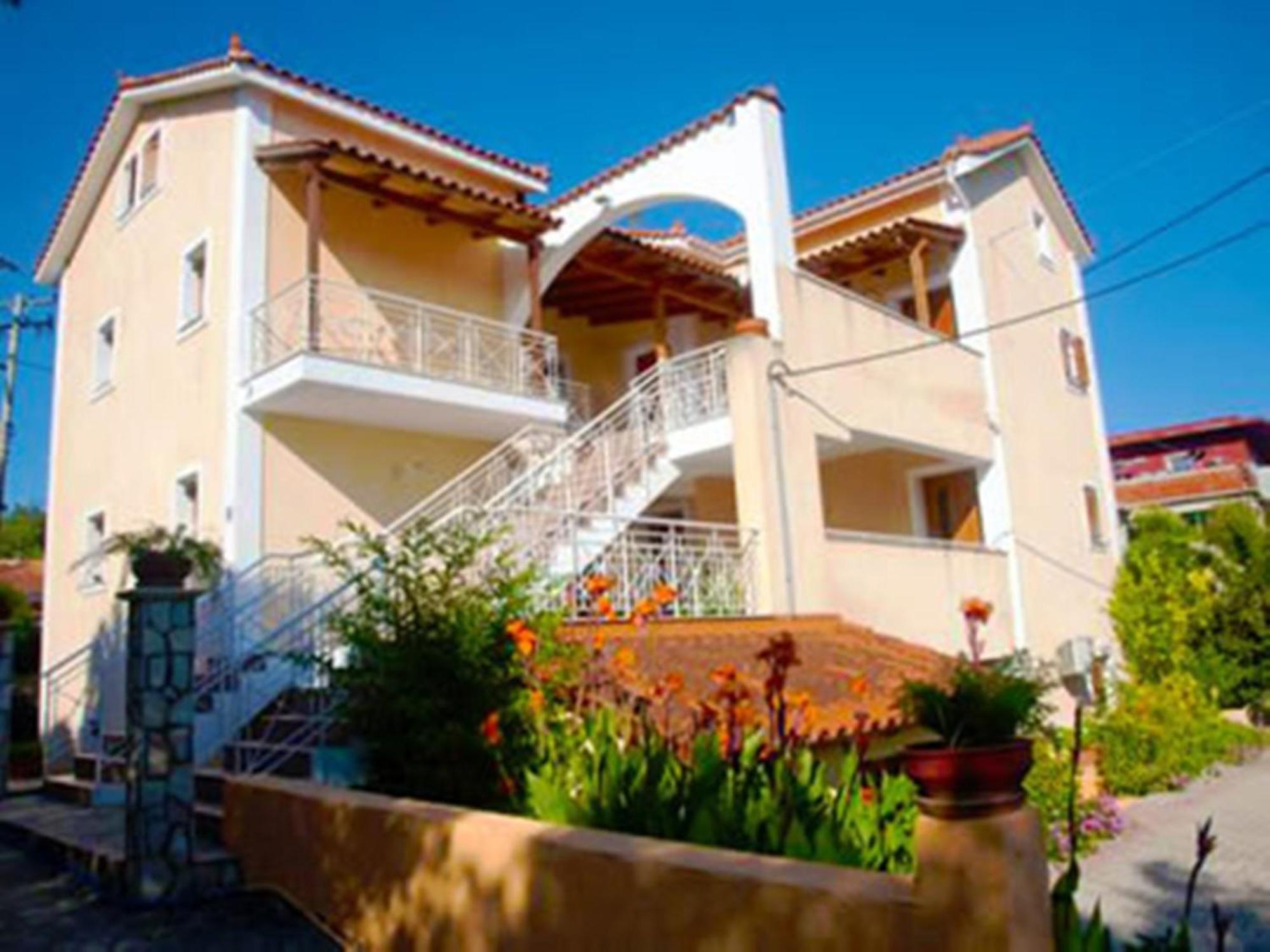 Marketos Apartments Svoronata Esterno foto
