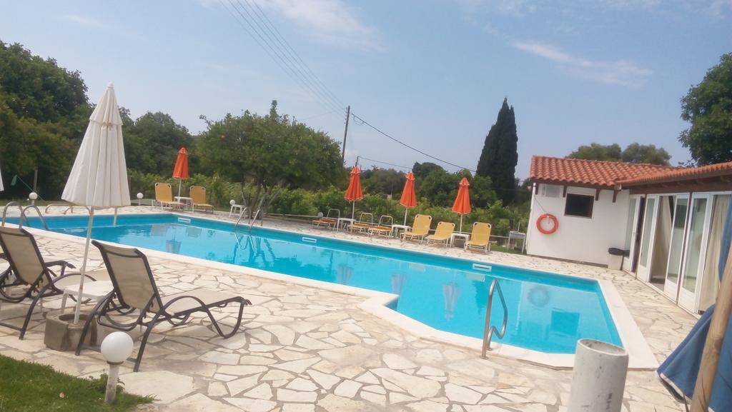 Marketos Apartments Svoronata Esterno foto